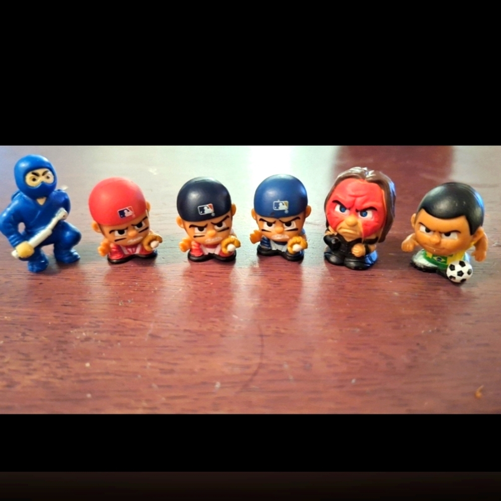 Teeny Mates Lot- (5)